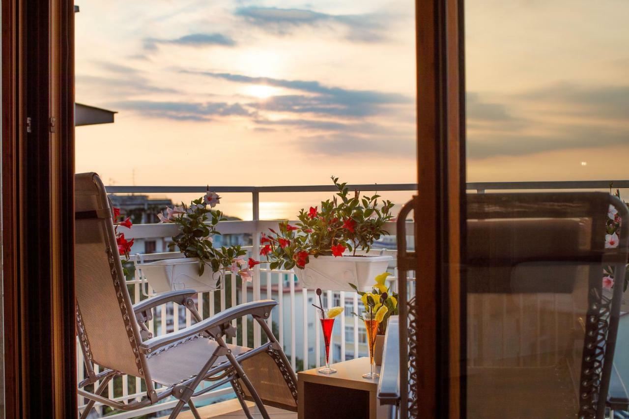 Le Muse Suite Sorrent Exterior foto